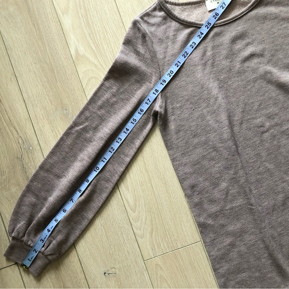 Everly Cold Shoulder Bow Long Sleeve Top in Pink Grey Heather Size S - Picture 7 of 11